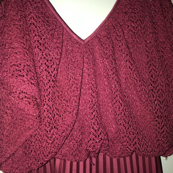 Classy Accordion Vintage Dress - Picture 2 of 7